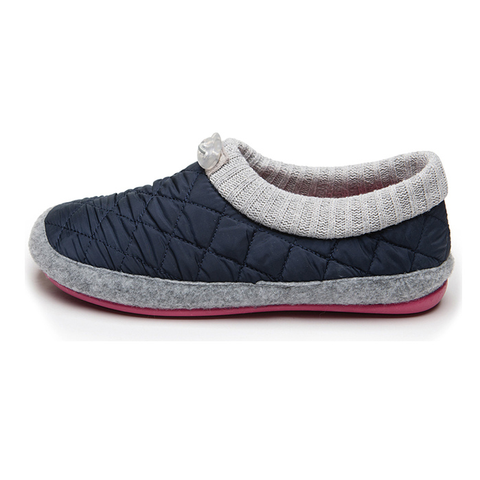 zapatilla_azul_mismo_formato_web.jpg